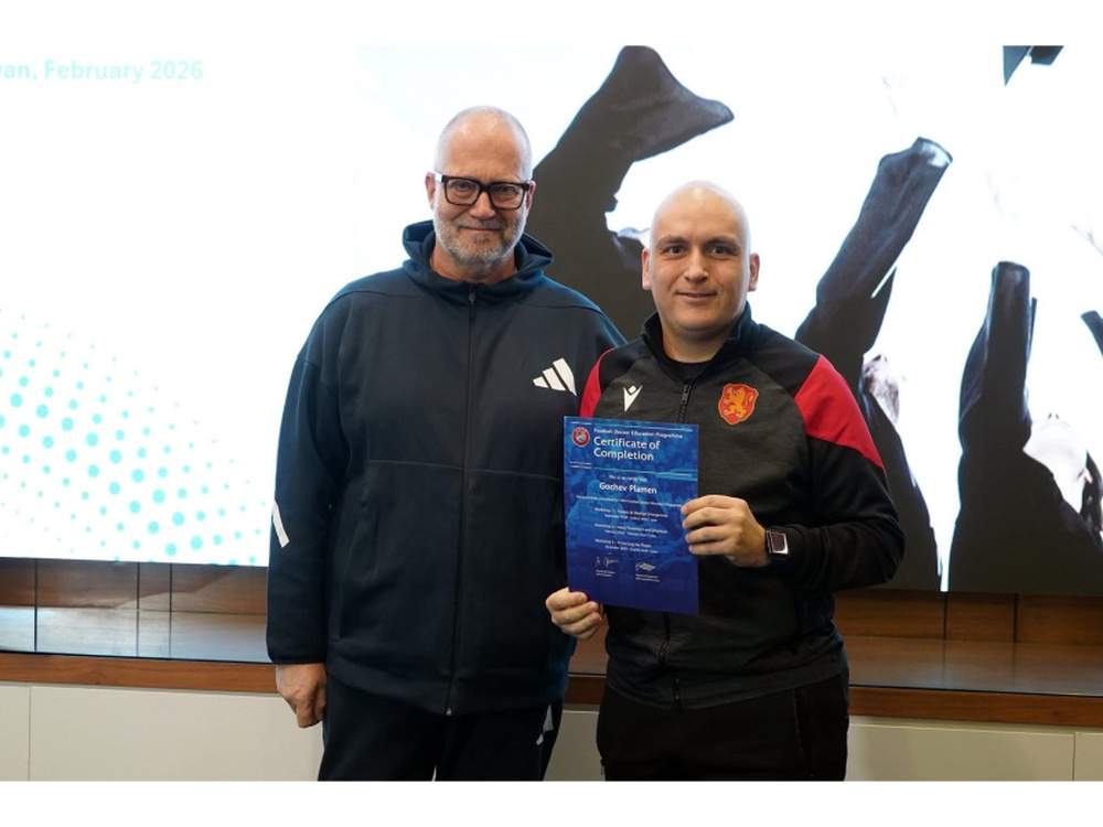 Лекарят на националния отбор д-р Пламен Гочев с престижно отличие от УЕФА