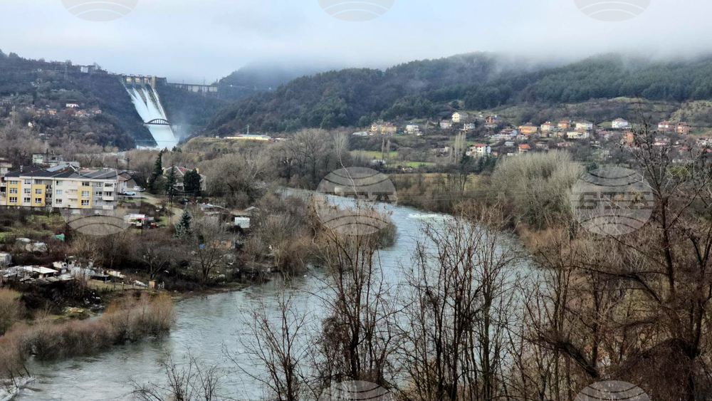 Кърджали - язовири - контролирано изпускане