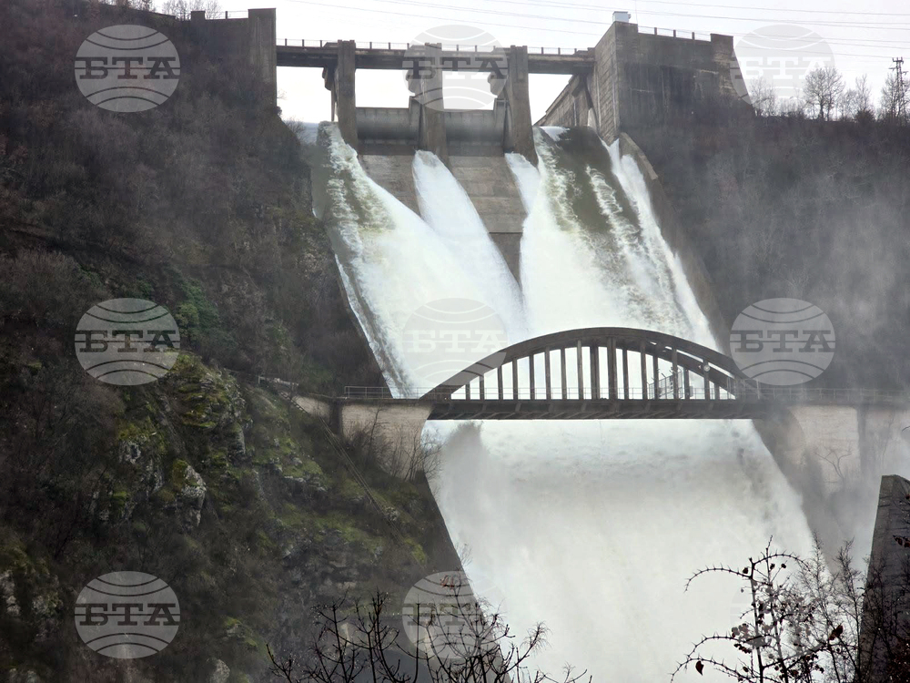 Кърджали - язовири - контролирано изпускане