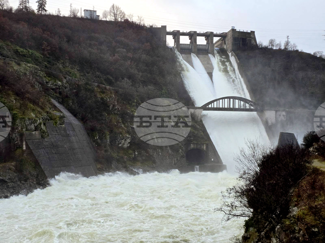 Запазва се нивото на запълване на комплексните и значими язовири до 80% от общия обем, съобщиха от екоминистерството