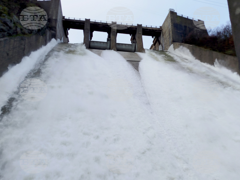 Кърджали - язовири - контролирано изпускане
