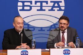 БТА - Национален пресклуб - договор - подписване