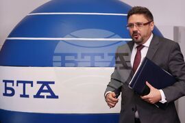 БТА - Национален пресклуб - договор - подписване