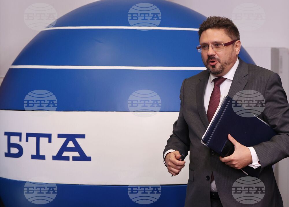 БТА - Национален пресклуб - договор - подписване