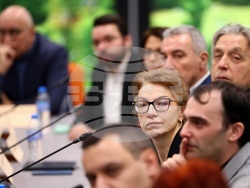 Публична дискусия на тема „Конкурентен бизнес”