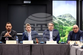 Публична дискусия на тема „Конкурентен бизнес”