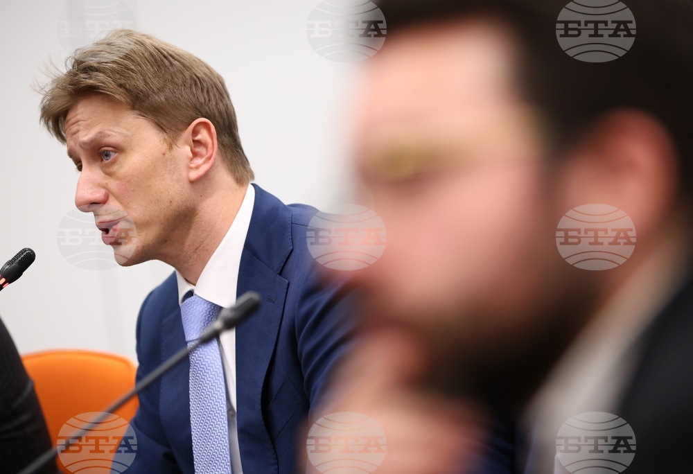 Публична дискусия на тема „Конкурентен бизнес”