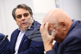 Публична дискусия на тема „Конкурентен бизнес”