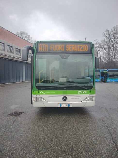 “Столичен автотранспорт” ЕАД: Манипулация са снимките на автобуси, които публикуват членове на СОС