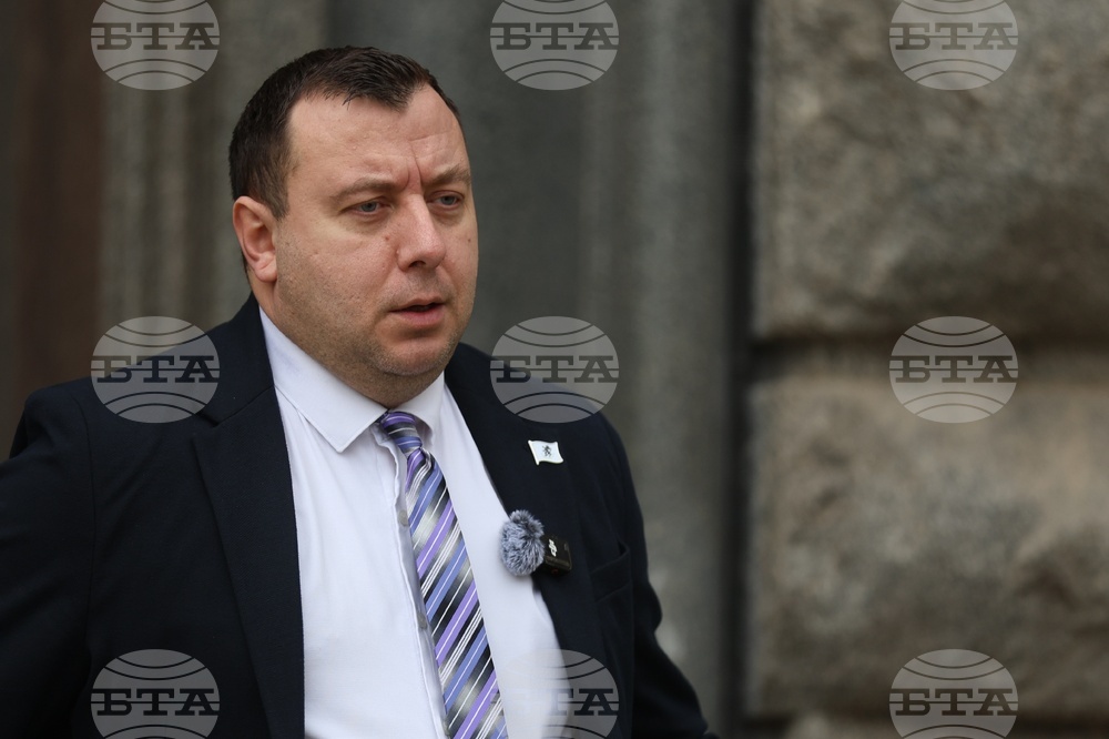 Петър Петров - брифинг