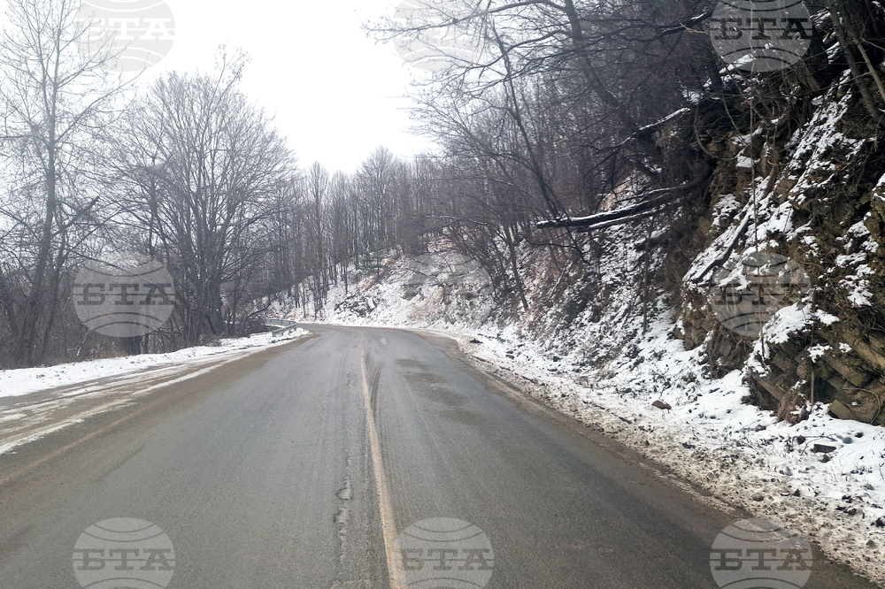 Шофьорите да тръгват на път, готови за зимни условия, предупреждават от Агенция „Пътна инфраструктура" 