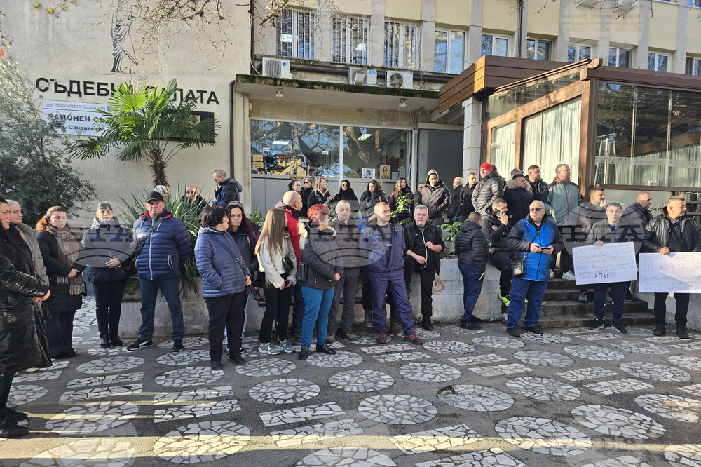 Сандански - протест в защита на шофьора, участвал в катастрофата край Телиш