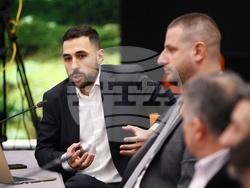 Публична дискусия на тема „Конкурентен бизнес”