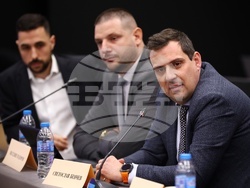 Публична дискусия на тема „Конкурентен бизнес”