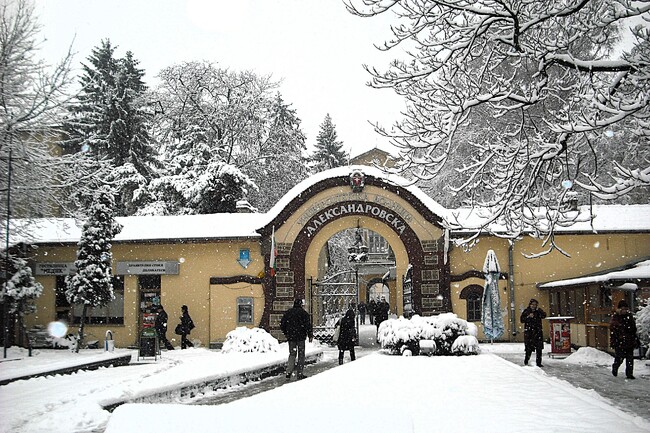 Две бъбречни трансплантации са извършени през нощта в Александровска болница