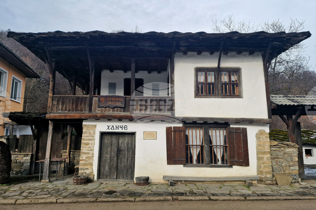 Възстановки на два обичая организира читалището в троянското с. Чифлик през февруари