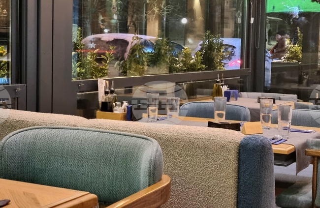 Business Services Output in Bulgaria Rises 9.8% Y/Y in November