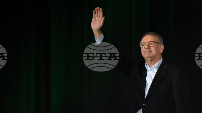 Социалистът Антонио Жозе Сегуро печели убедително пред крайнодесния Андре Вентура на президентските избори в Португалия, сочат екзит половете