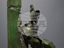 Христо Харалампиев показва рисунки и скулптури в нова изложба, снимка – Vejdi