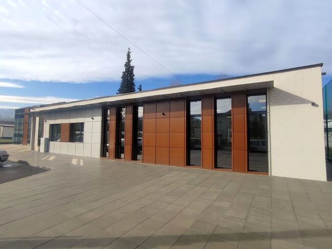 Официално откриха Младежкия център на Асеновград