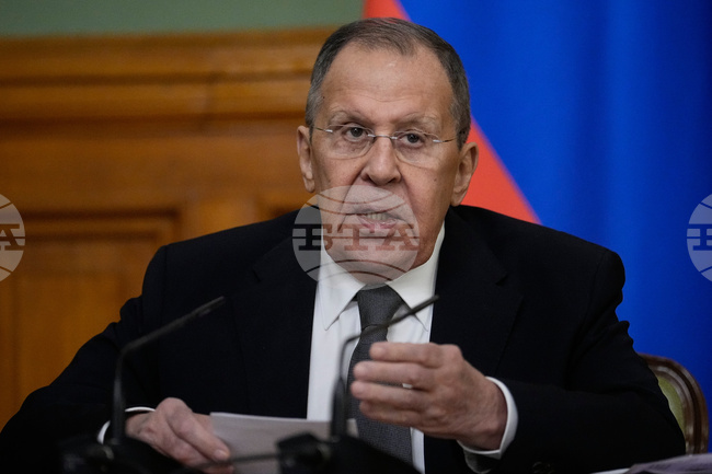 Русия остава отворена за сътрудничество със САЩ, заяви руският външен министър