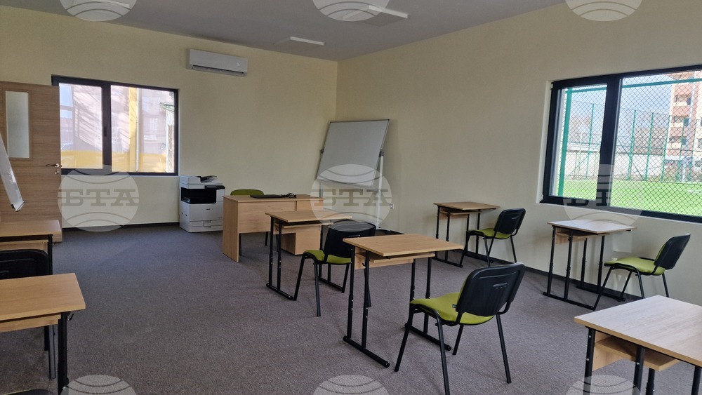 Асеновград - Младежки център - откриване