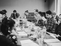 В Младежкия театър репетират „Чайка“ с Ивайло Христов, снимка – Младежки театър/ Невена Г. Рикова