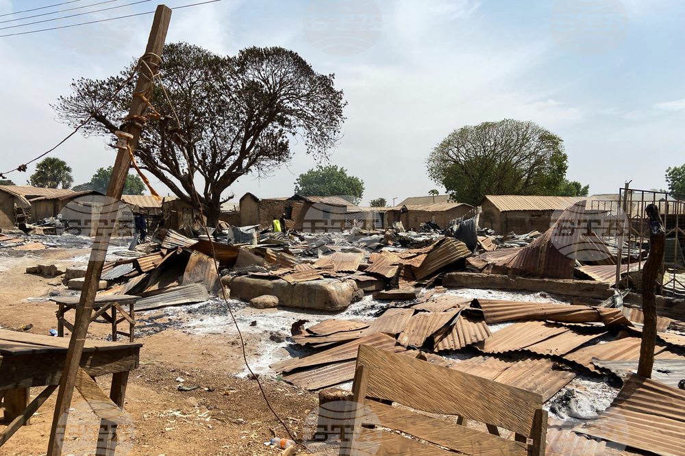 Десетки убити по време на атака на джихадисти в седем села в Северна Нигерия 