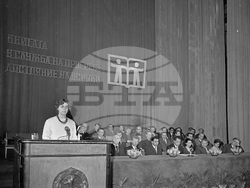 директорката на Народната библиотека "Кирил и Методий" Константинка Калайджиева