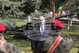 Румен Радев - 2-ра Тунджанска Механизирана Бригада - почетен караул