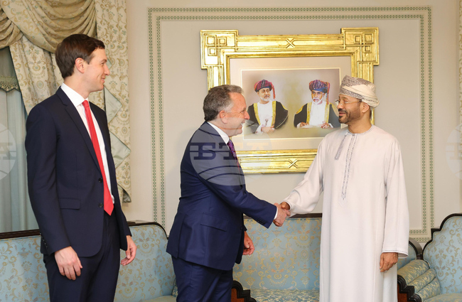 Оманският посредник в американско-иранските преговори заяви, че САЩ и Иран са отворени към "нови и креативни идеи"