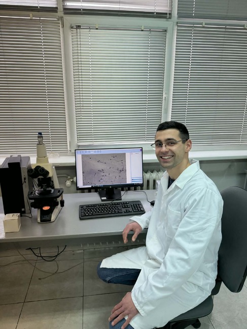 БВС: Млад ветеринарен лекар и докторант в БАН съчетава практиката с науката в името на репродукцията и опазването на българските породи животни