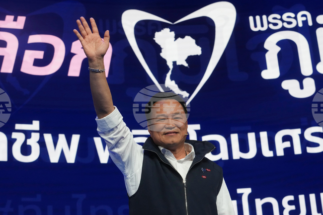  Тайландският премиер обяви победа на парламентарните избори