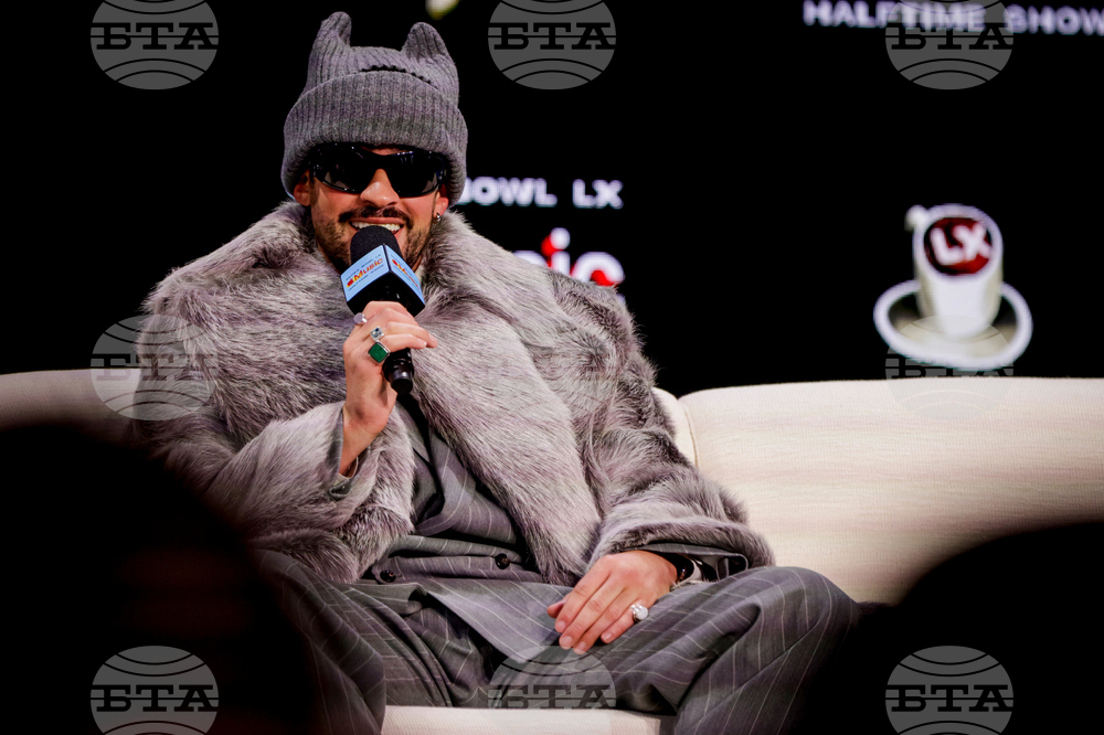 Super Bowl Halftime Football