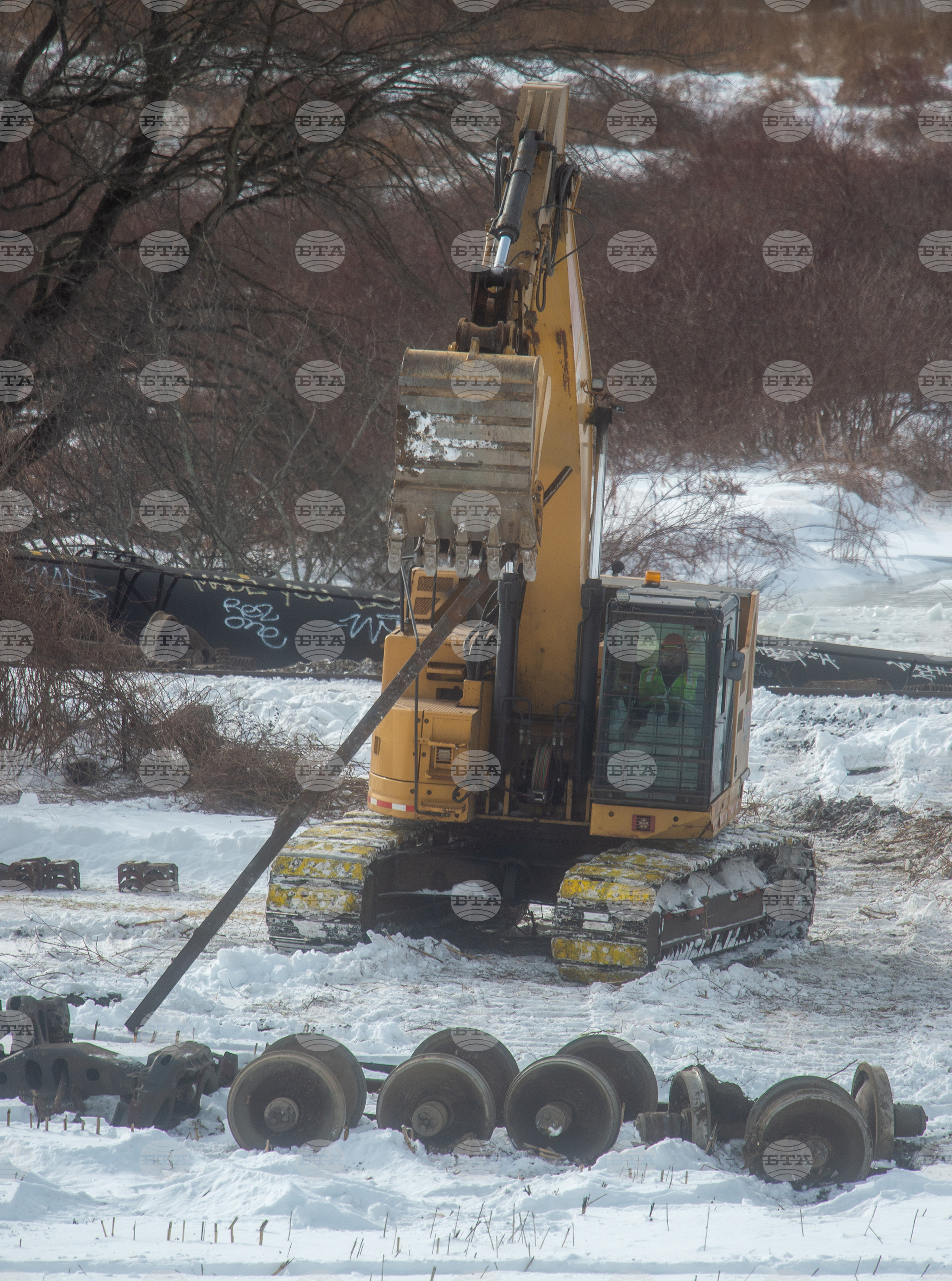 Freight Train Derails Connecticut