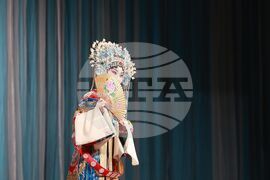 Национален дворец на културата - Китайски национален театър за пекинска опера - представление