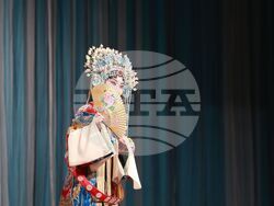 Национален дворец на културата - Китайски национален театър за пекинска опера - представление