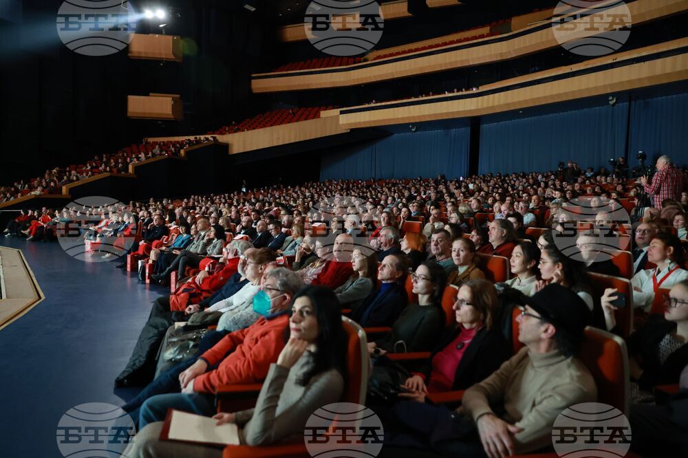 Национален дворец на културата - Китайски национален театър за пекинска опера - представление
