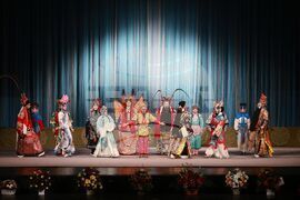 Национален дворец на културата - Китайски национален театър за пекинска опера - представление