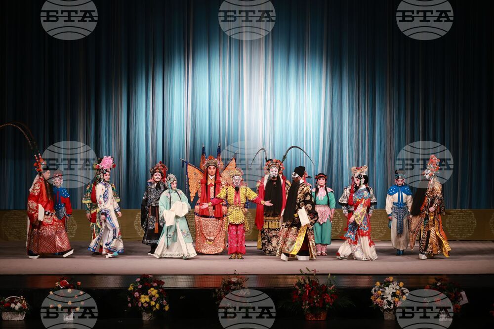 Национален дворец на културата - Китайски национален театър за пекинска опера - представление