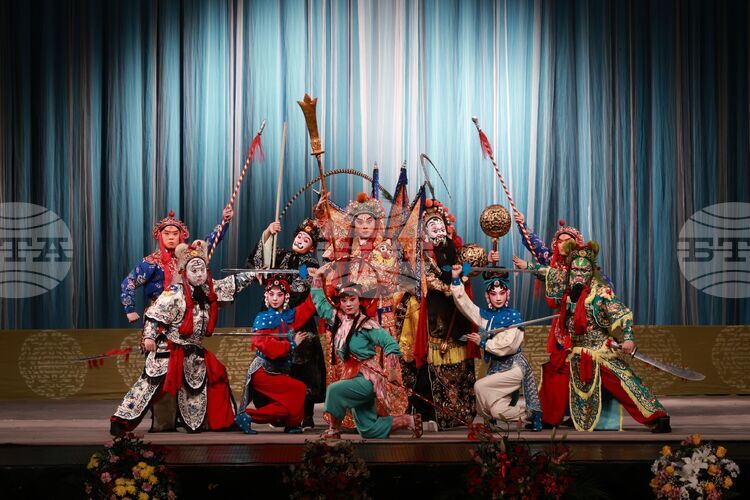 Chinese National Peking Opera Company Presents Various Artistic Schools and Styles To Bulgarian Audience In Debut Performance