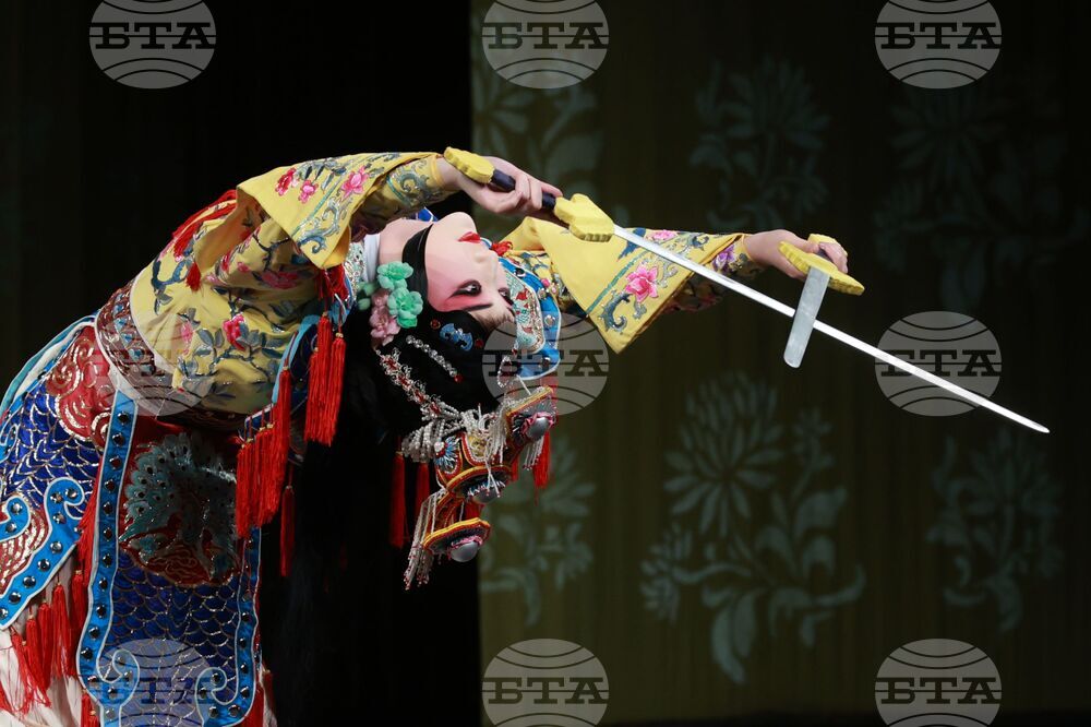 Национален дворец на културата - Китайски национален театър за пекинска опера - представление