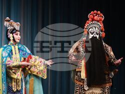 Национален дворец на културата - Китайски национален театър за пекинска опера - представление