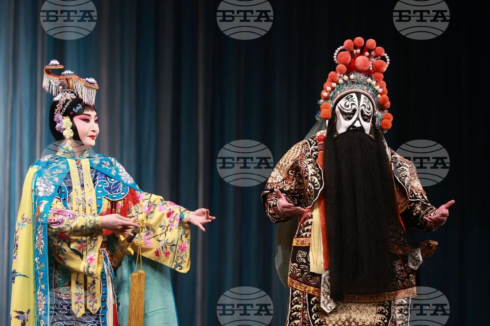 Национален дворец на културата - Китайски национален театър за пекинска опера - представление