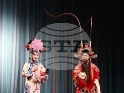 Национален дворец на културата - Китайски национален театър за пекинска опера - представление