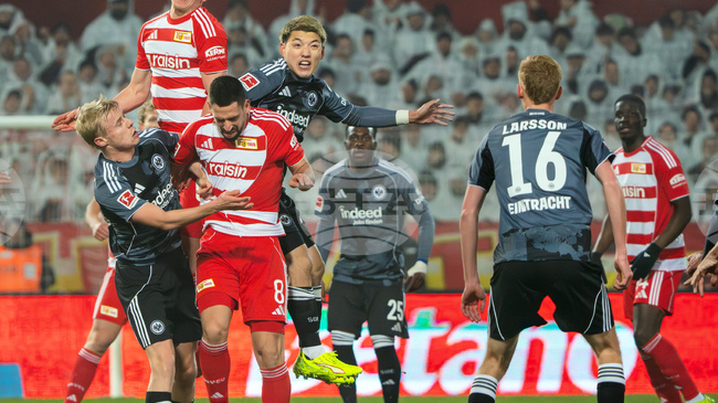 Унион Берлин и Айнтрахт Франкфурт завършиха наравно