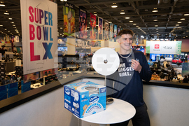 Charmin Radio Row Capture