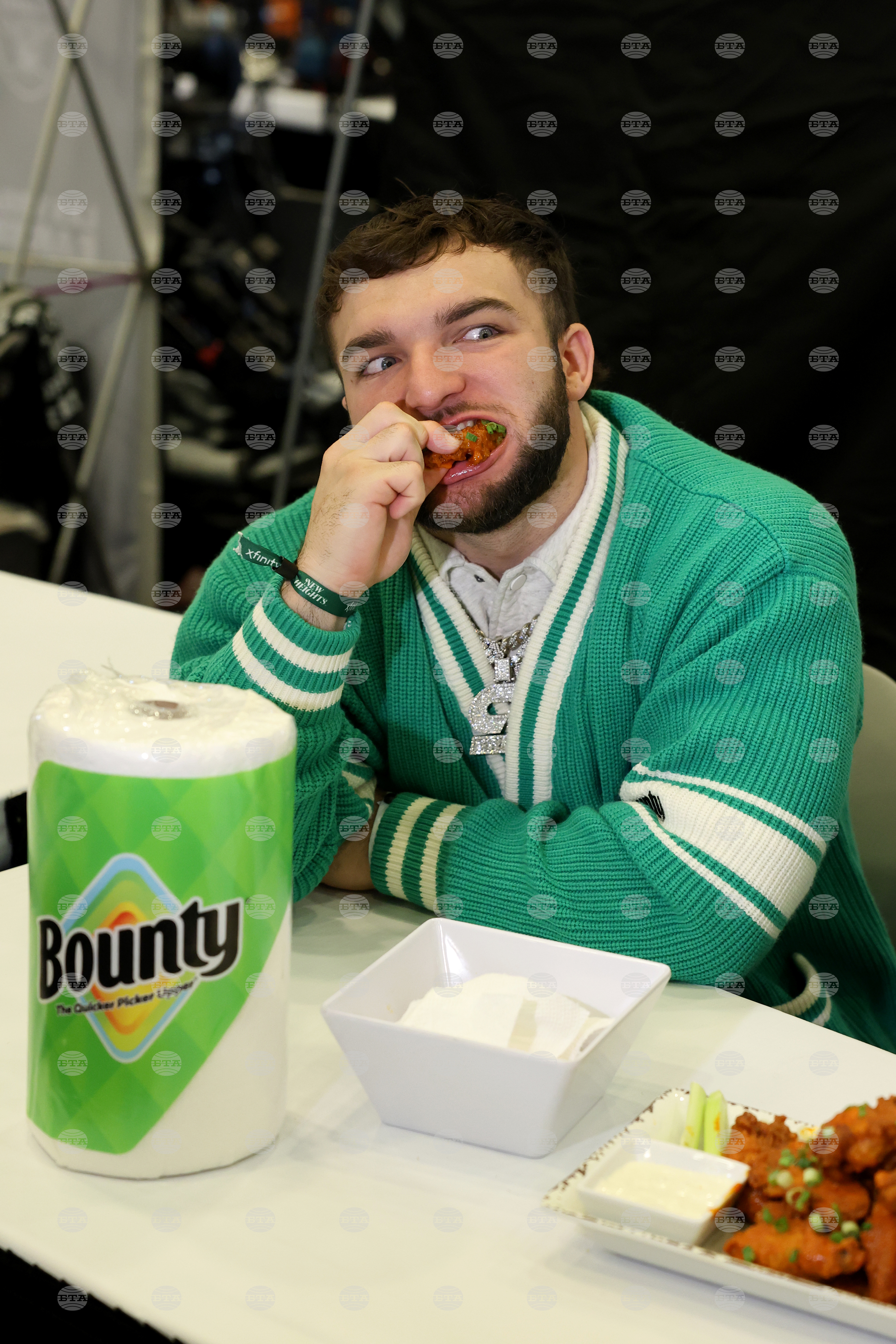 Bounty House of Wingman