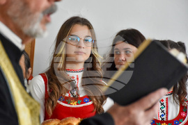 Калофер - бюст-паметник на Христо Ботев