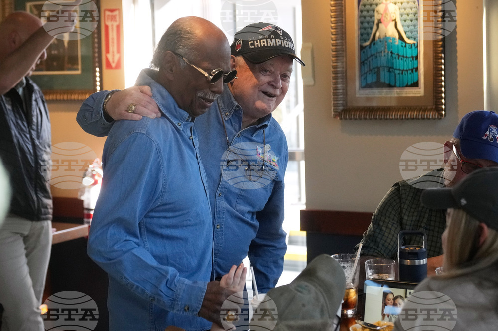 Super Bowl Super Fans Football